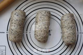 #aca烤明星大赛#——black Sesame Whole Wheat Toast recipe