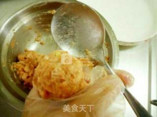 Steamed Meat Cake with Quail Eggs recipe