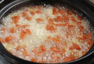 Sweet Soup for Beauty and Beauty-chinese Wolfberry Wine Stuffed with Water and Egg recipe