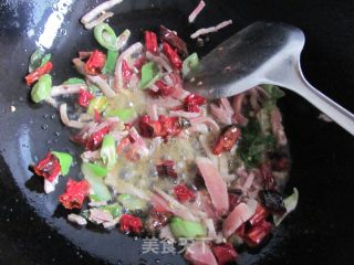 Fried Noodles with Mung Bean Sprouts recipe