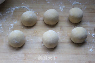 Sweet and Sweet, Thriving-pumpkin Bean Paste Buns recipe