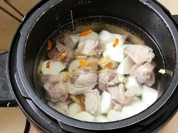 Yam Pork Ribs Soup recipe