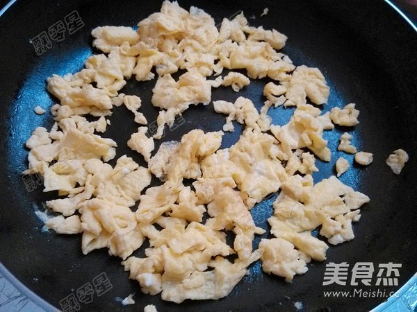 Scrambled Eggs with Kimchi recipe