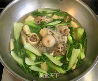 Spring Bamboo Shoots Pork Bone Soup recipe