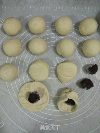 Millet Noodle Bean Paste Buns recipe