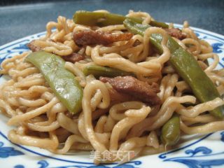 Lentil Braised Noodles recipe