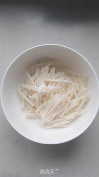 Soup with Lotus Root Silk recipe
