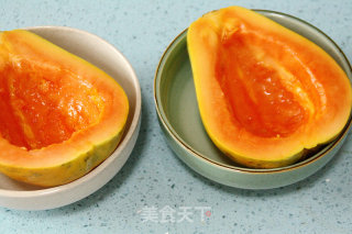 Four Good Desserts to Drive Away Qiuzao: [shuangxue Red Date Papaya Boat] recipe