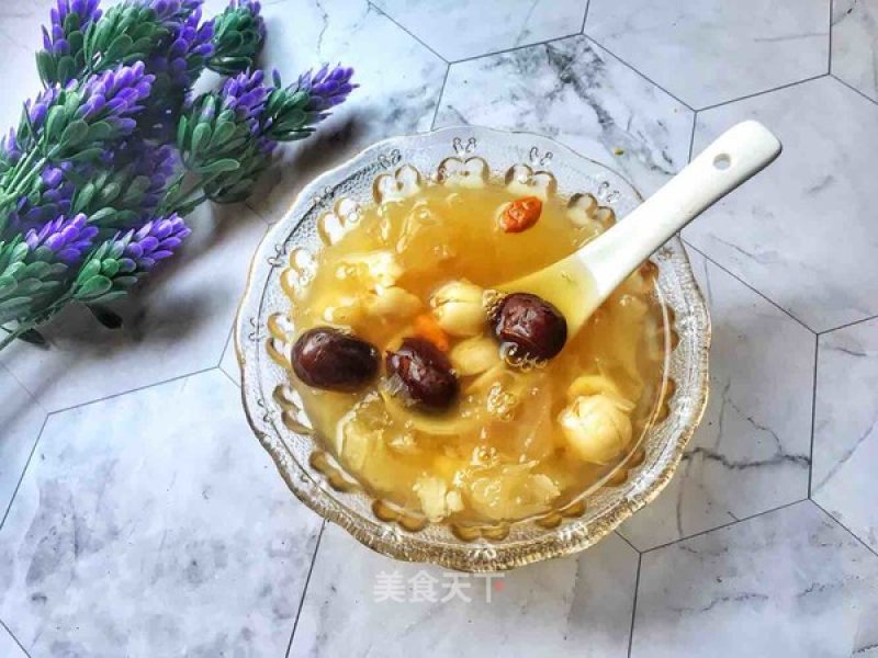 Tremella Lotus Seed Soup recipe