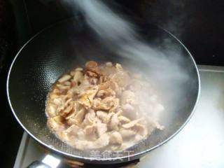 My Specialty-fried Lamb with Garlic recipe