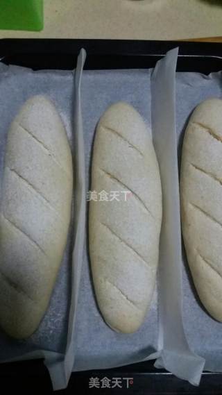 #柏翠大赛# Breakfast Diversified Whole Wheat Baguette recipe