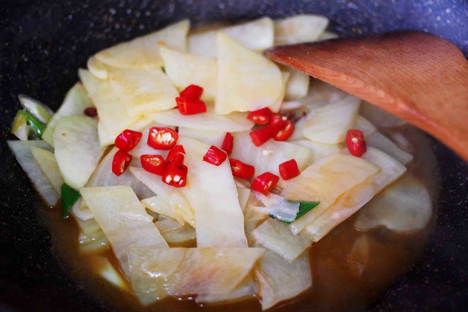 Fried Sea Prawns with Potato Chips recipe