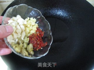 Stewed Tofu with Fish Offal recipe