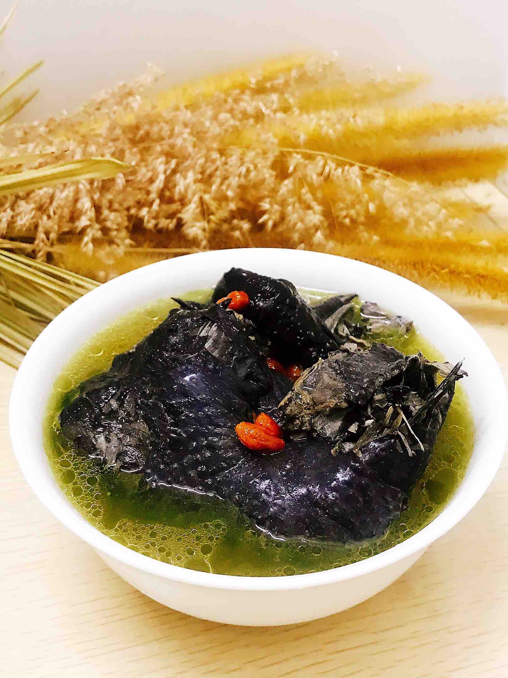 Codonopsis and Red Date Black Chicken Soup recipe