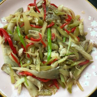 Stir-fried Mustard with Shredded Pork and Oyster Mushroom recipe