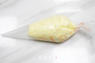 Stir-fried Cheesecake with Milk Sauce recipe