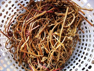 Stir-fried Pork with Bracken recipe