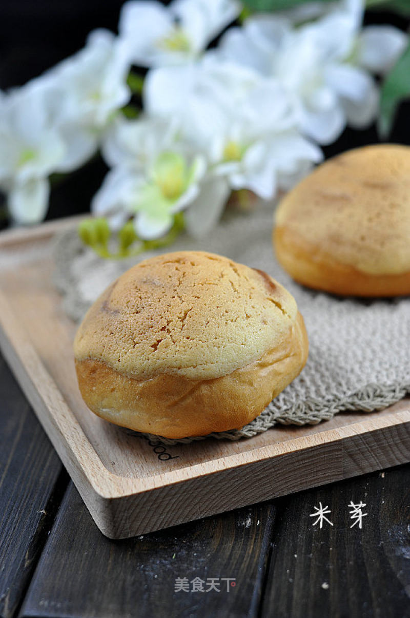 Strawberry Cheese Bun recipe