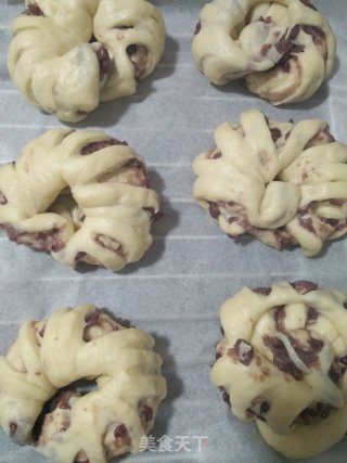 Homemade Red Bean Bread recipe