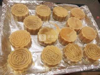 Just 6 Steps to Make Cantonese-style Mooncakes recipe