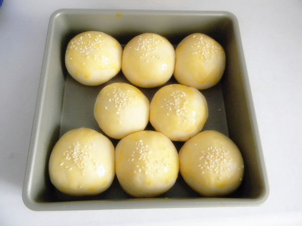 Light Cream Purple Sweet Potato Small Meal Buns recipe