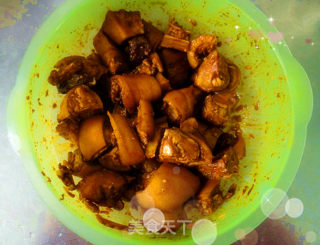 Private Kitchen-secret Garlic Pork Trotters recipe