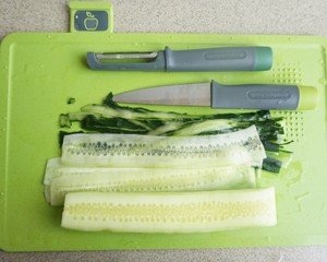 Mofei Knife Chopsticks Cutting Board Sterilizer-refreshing and Reduced Fat Cucumber Salad Roll recipe