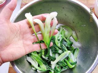 Shrimps Shredded Rapeseed recipe