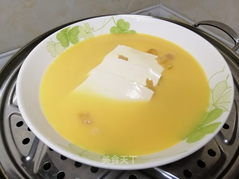 Steamed Eggs with Scallop and Tofu recipe