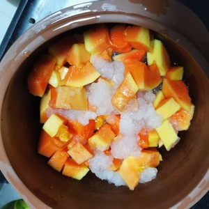 Stewed Hashima with Papaya recipe