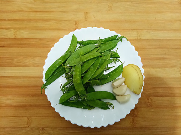 Cold Snow Peas recipe