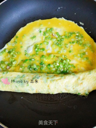 Thick Egg Roast with Garlic Moss recipe