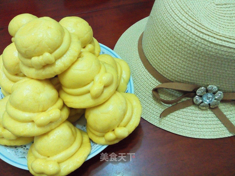 Pumpkin Hat Buns recipe