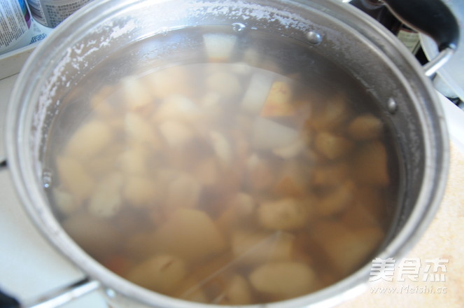 Three White Soups for Moistening Dryness, Nourishing Lungs and Relieving Cough in Winter recipe