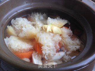 Burdock and Snow Fungus in Chicken Soup recipe