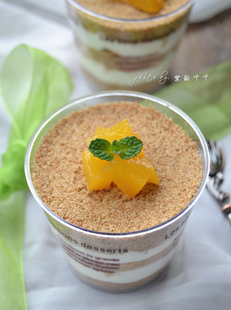 Yellow Peach Butter Sawdust Cup