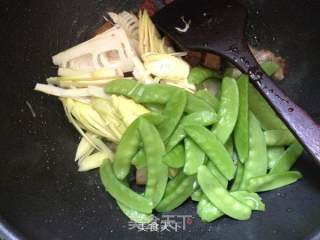 Stir-fried Snow Peas recipe