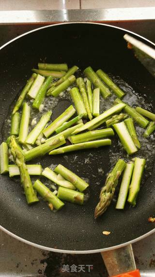 Fried Prawns with Asparagus recipe