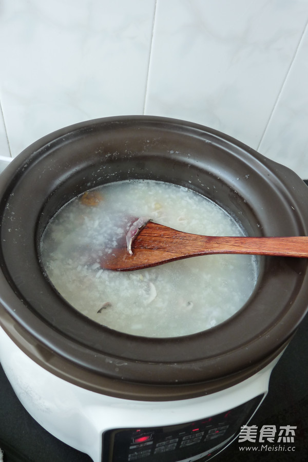 Fish Maw Crucian Glutinous Rice Porridge recipe