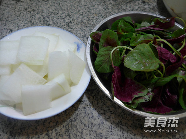 Red Amaranth and Winter Melon Soup recipe