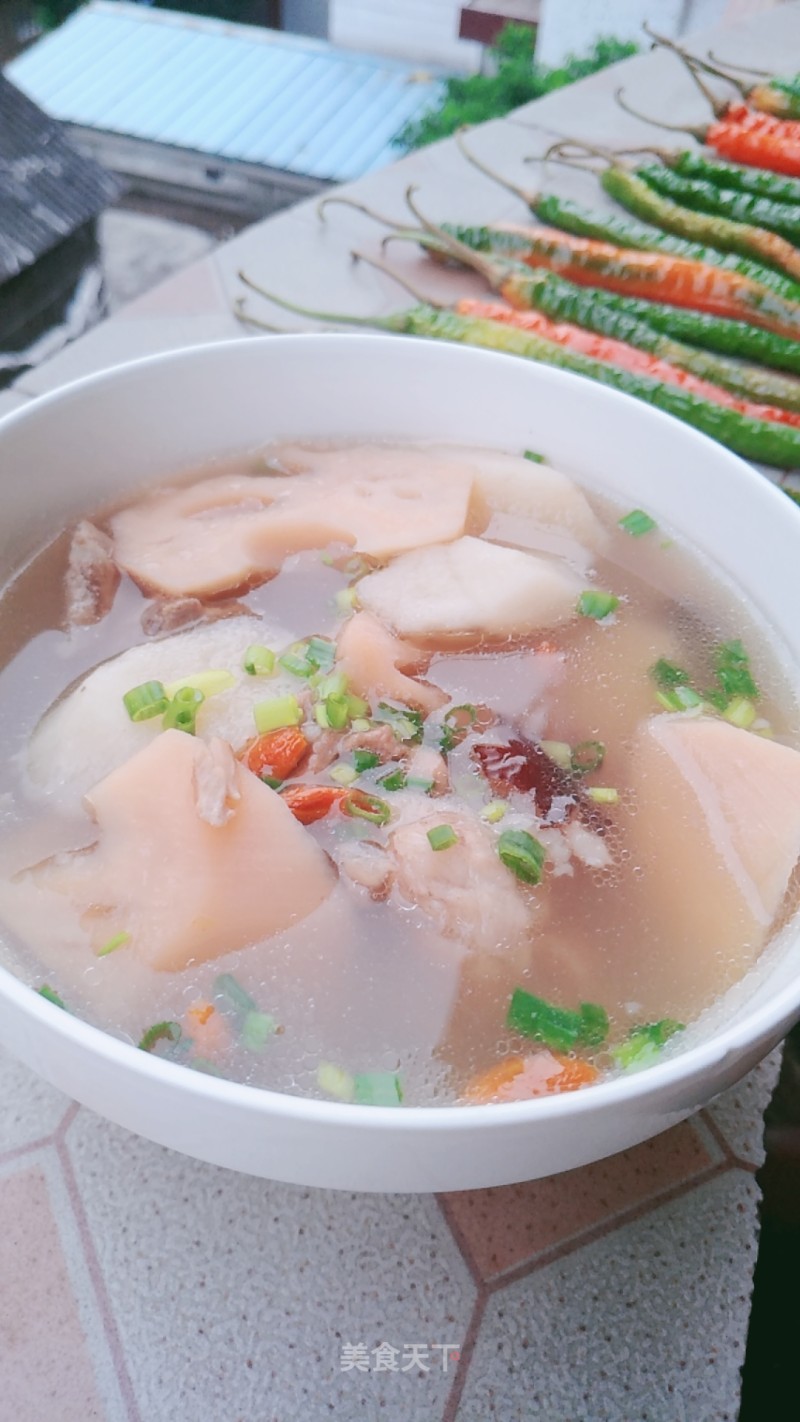 Lotus Root and Yam Tonggu Soup recipe