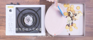 The Newest Internet Celebrity Snowflake Crisp, Pull The Grass! recipe