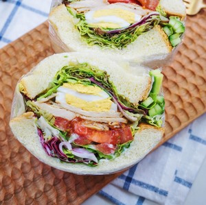 Ultraman Sandwich recipe