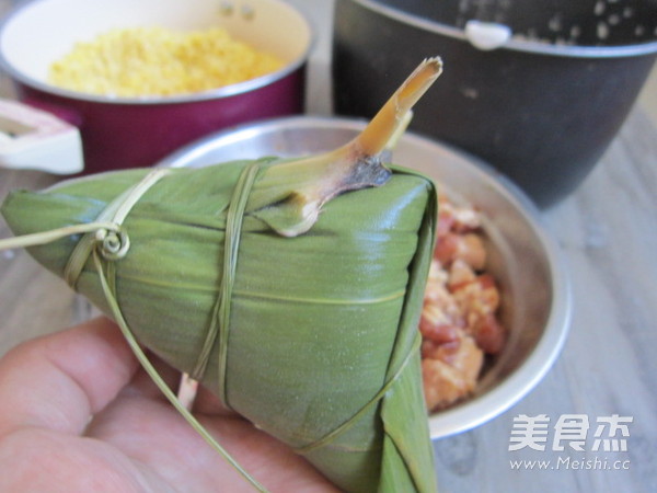 Mung Bean Meat Dumplings recipe