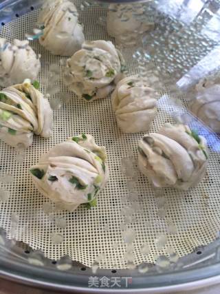 Scallion Flower Roll recipe