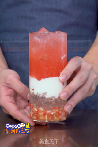 Domineering Yogurt Pomegranate recipe