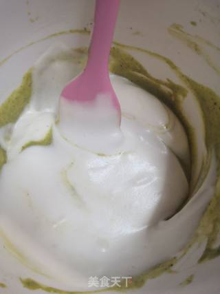 Matcha Taro Cake Roll recipe