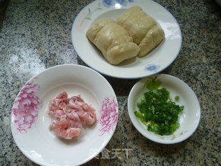 Small Vegetarian Chicken with Sauce-flavored Minced Pork recipe