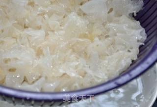 Red Date and Tremella Soup recipe