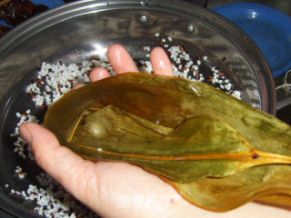 Blood Glutinous Rice Dumpling with Candied Dates recipe